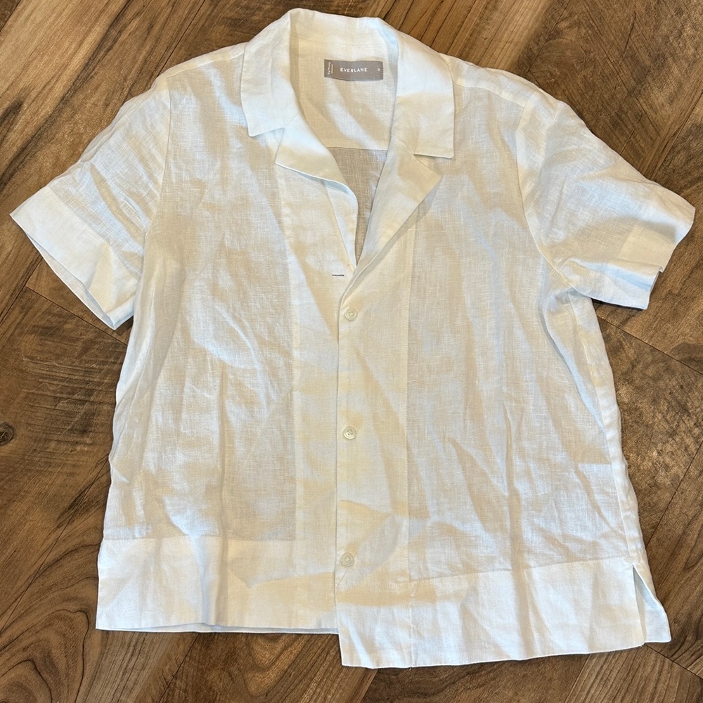 Everlane linen short-sleeve shirt